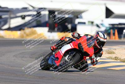 media/Jan-08-2022-SoCal Trackdays (Sat) [[1ec2777125]]/Turn 16 Set 2 (1115am)/